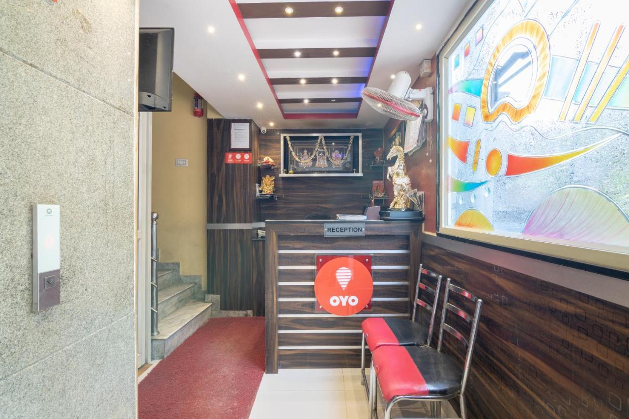 Hotel Oyo 13594 Mathrushree Residency Bangalore Exterior foto